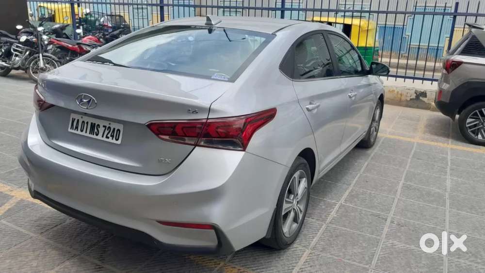 Hyundai Verna Fluidic 1.6 Vtvt Sx, 2018, Petrol
