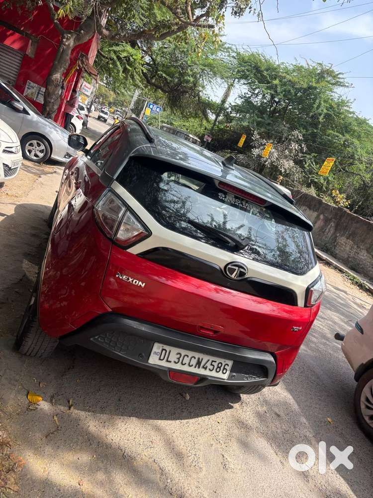 Tata Nexon 1.2 Revotron Xza Plus Dualtone, 2018, Diesel