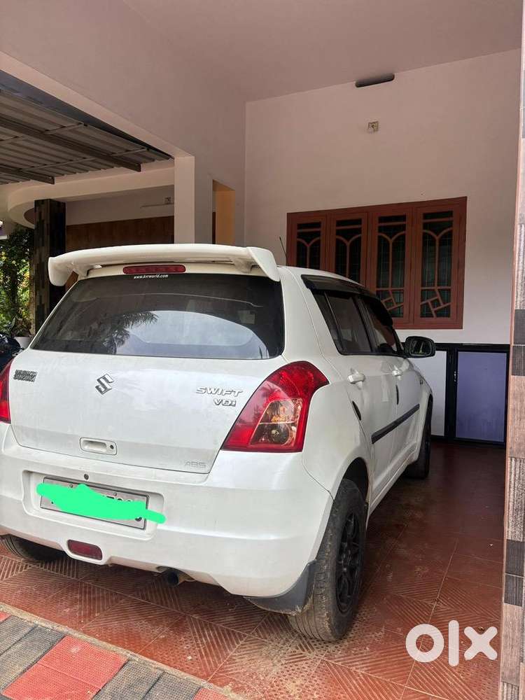 Maruti Suzuki Swift 2010 Diesel 161044 Km Driven