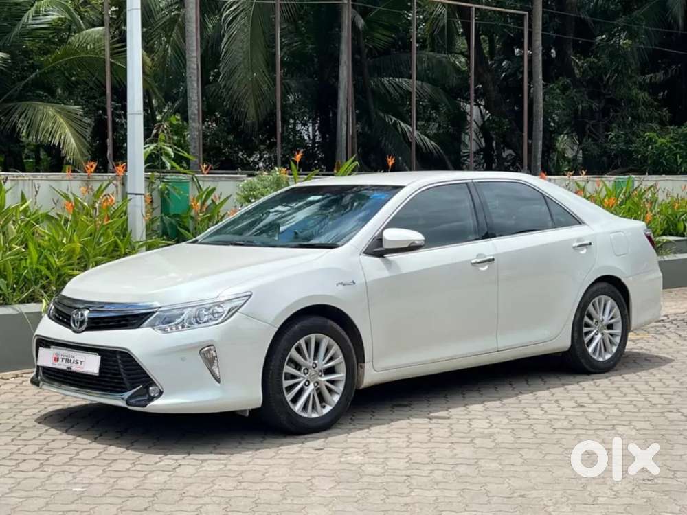 Toyota Camry Hybrid, 2017, Petrol