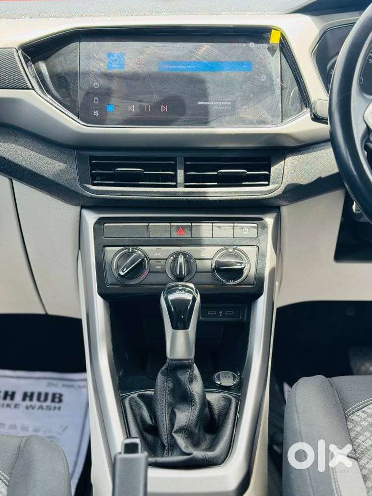 Volkswagen Taigun 1.0 Tsi Highline At, 2022, Petrol