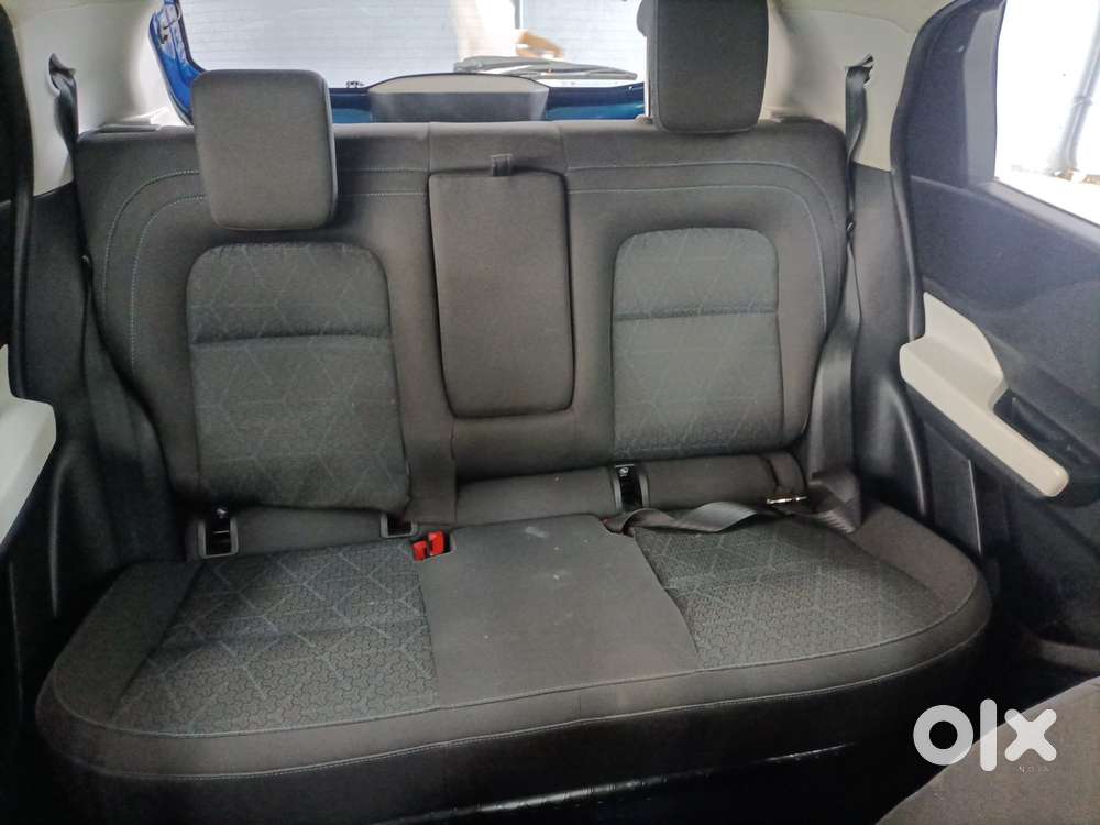 Tata Punch 1.2 Revotron Creative Dual Tone, 2022, Petrol