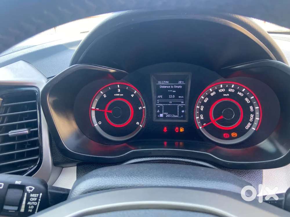 Mahindra Xuv300 W8 Option Diesel, 2023, Diesel
