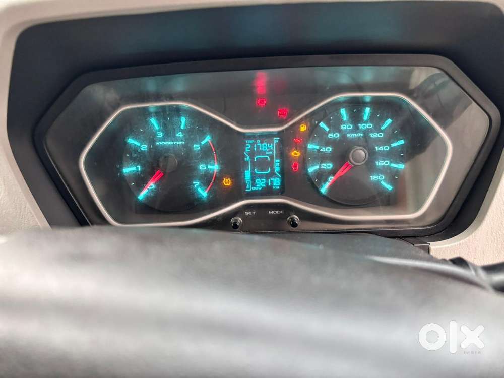 Mahindra Scorpio S10, 2016, Diesel