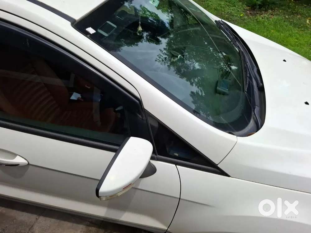 Very Well Maintained. Doctors Car.
