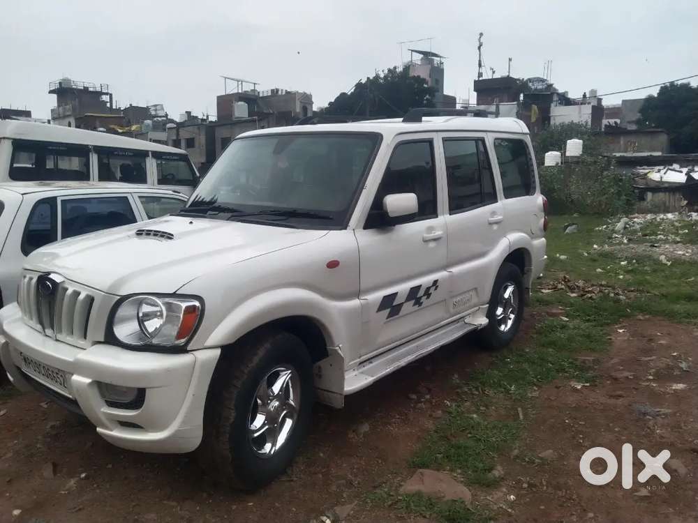 Mahindra Scorpio Vlx 4wd 2015