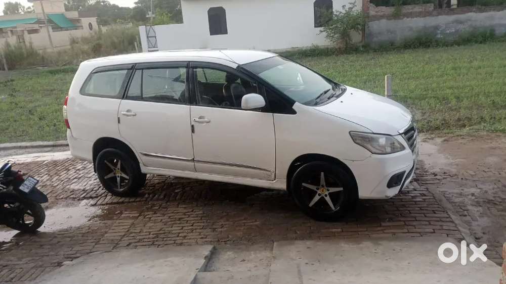 Toyota Innova 2010 Diesel Good Condition
