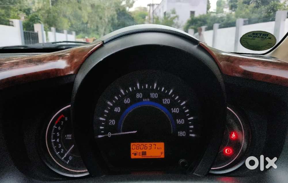 Honda Brio Vx Mt, 2015, Petrol