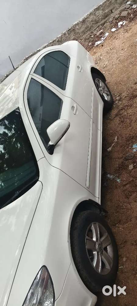 Skoda Laura 2012 Perfect Condition With Brand New Tyres