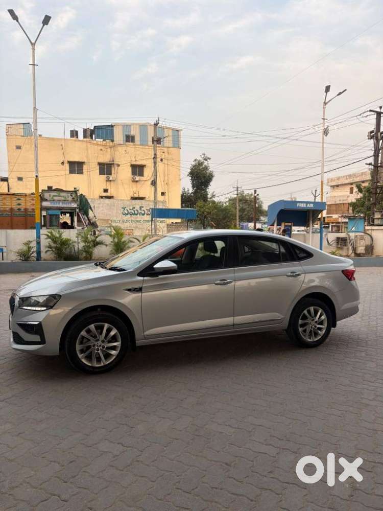Skoda Slavia 1.0 Ambition Tsi At, 2024, Petrol