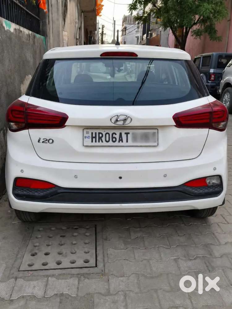 Well Maintained Car With Complete Documents And Perfect Condition