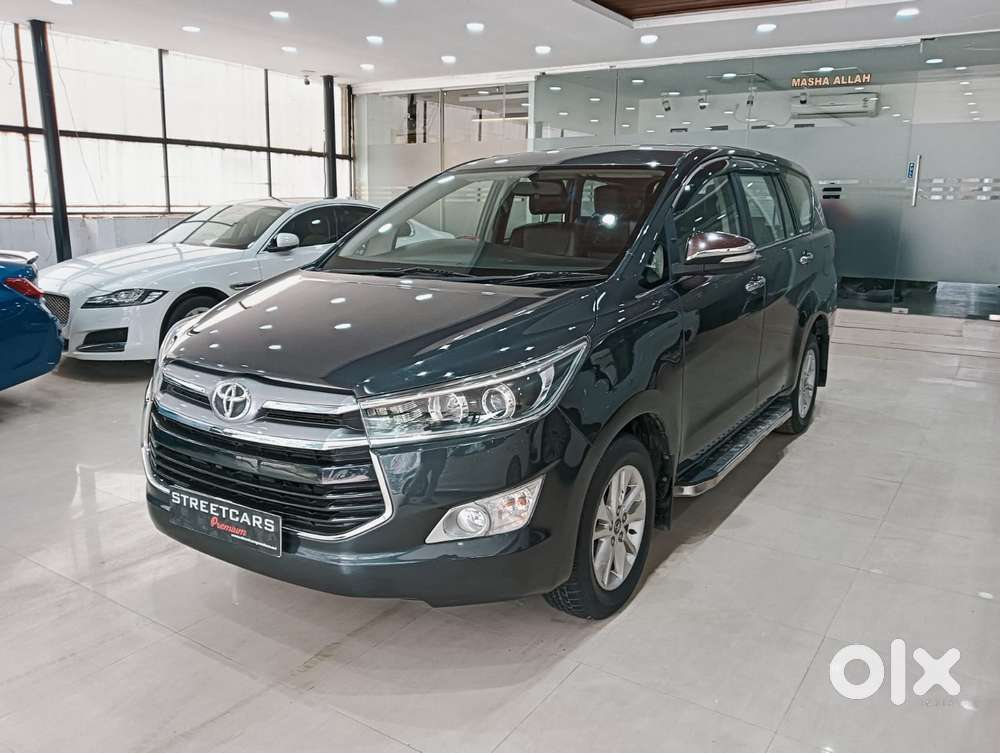 Toyota Innova Crysta 2.4 Z 7 Str, 2017, Diesel