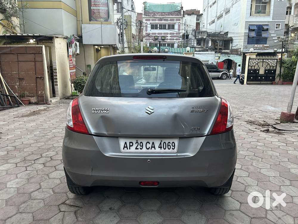 Maruti Suzuki Swift Zdi Plus, 2013, Diesel
