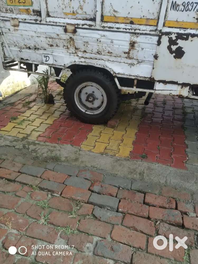 Mahindra Bolero Pickup On Time Service Tyre 70% And No Problem Ok