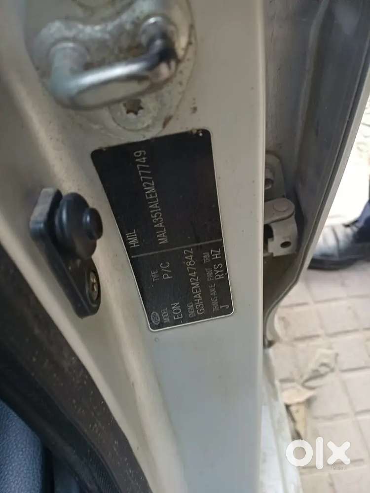 Hyundai Eon Magna+ 2014 Petrol Manual