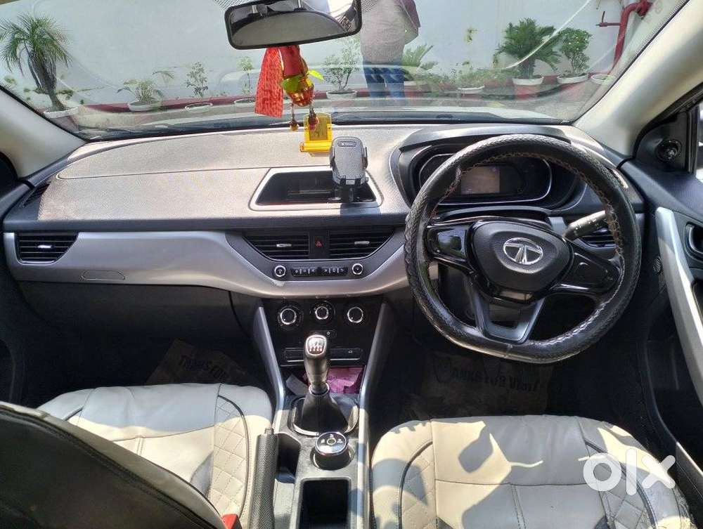 Tata Nexon 1.2 Revotron Xm (s), 2023, Petrol