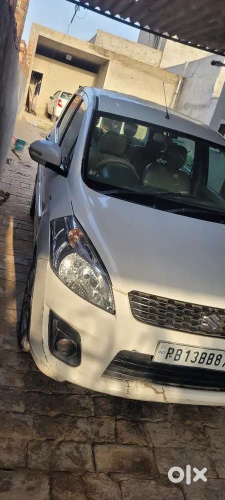 Maruti Suzuki Ertiga 2012