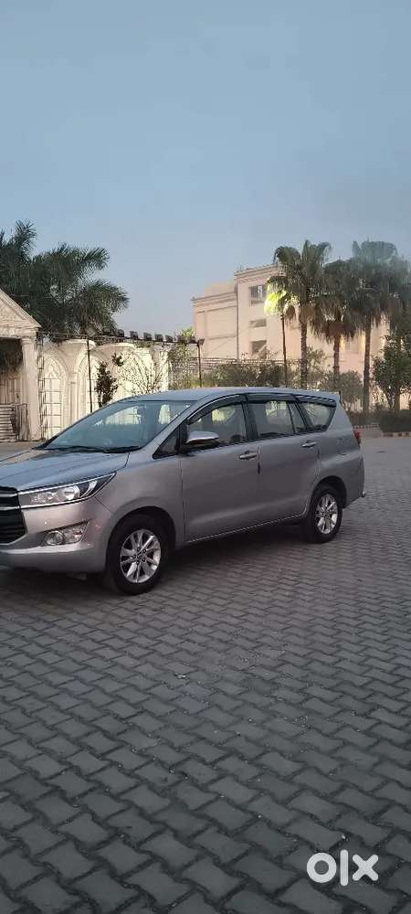 Toyota Innova Crysta 2017