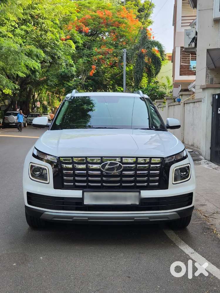 Hyundai Venue 1.0 S(o) Turbo Dct, Petrol, 2025