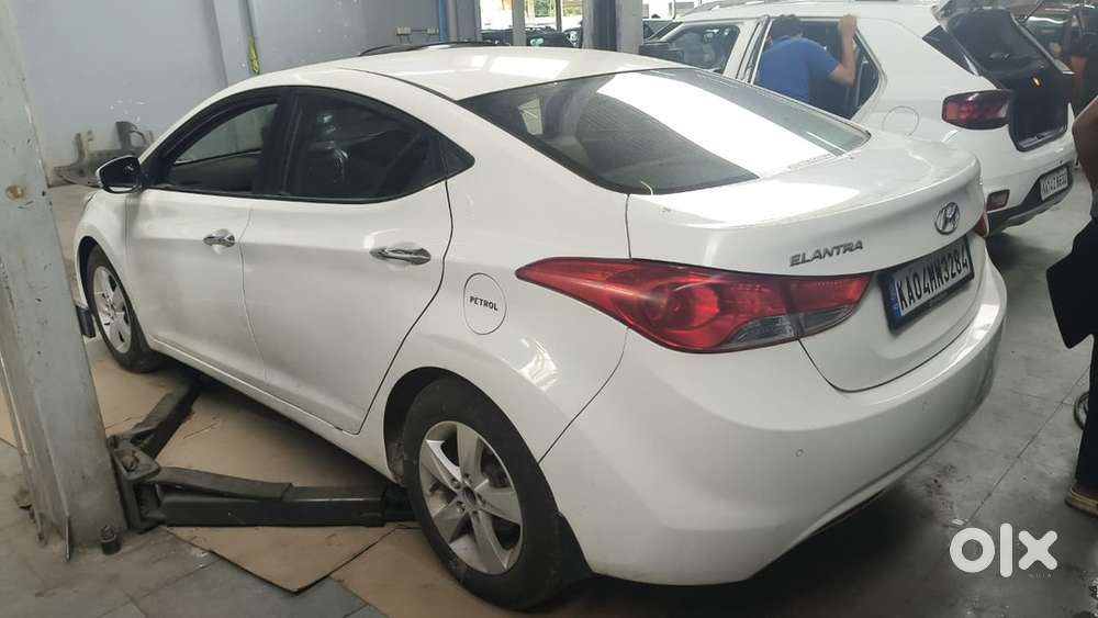 Hyundai Elantra Vtvt 2014