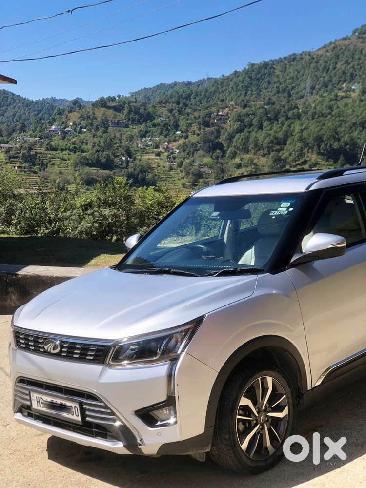 Mahindra Xuv300 2022 Petrol Well Maintained