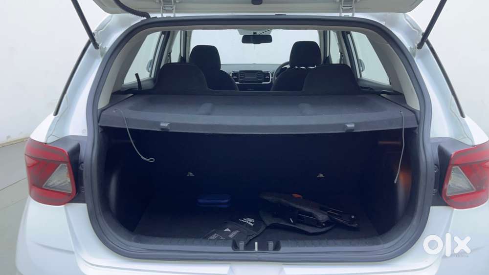 Hyundai Venue [2022-ongoing] 1.2 S, 2020, Petrol