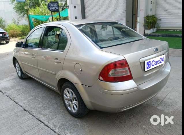 Ford Fiesta Petrol Well Maintained 72000 Kms Driven