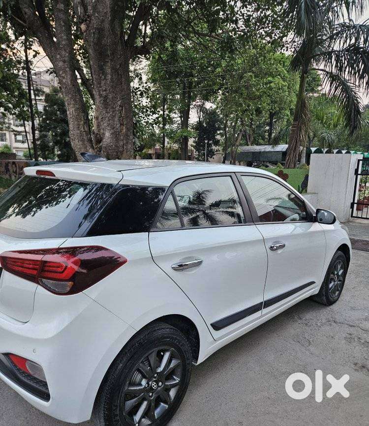 Hyundai I20 Petrol Asta, 2018, Petrol