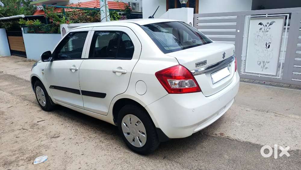 Maruti Suzuki Dzire 2012 Petrol Car 58000 Km