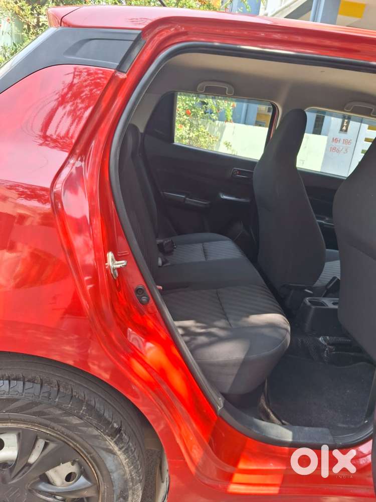 Maruti Suzuki Swift Vvt Lxi, 2022, Petrol