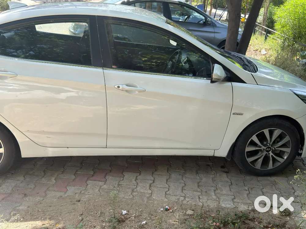 Hyundai Verna 2017 Diesel Well Maintained White Color