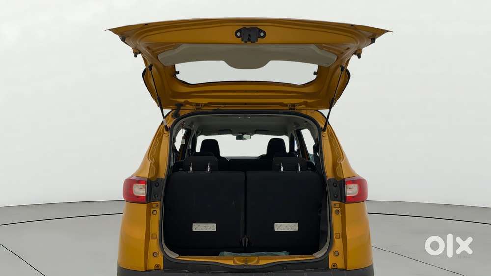 Renault Triber 1.0 Rxz Dual Tone, 2019, Petrol