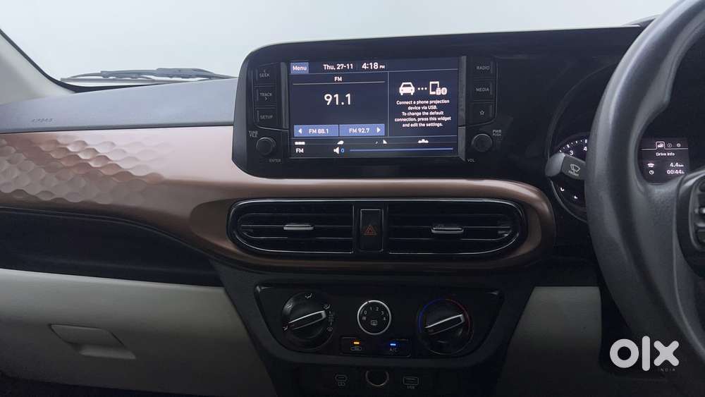 Hyundai Aura 1.2 Sx Cng, 2023, Cng & Hybrids