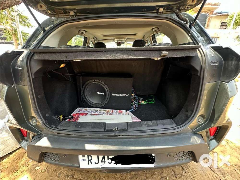 Tata Nexon 2022 Petrol Well Maintained