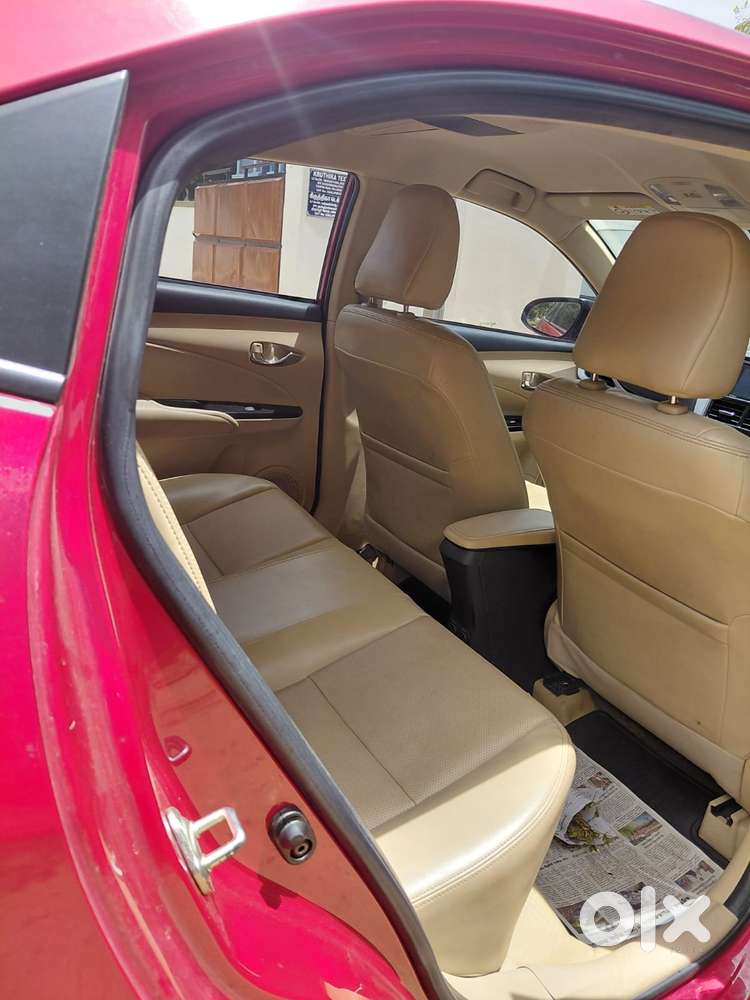 Toyota Yaris Ativ Vx, 2018, Petrol