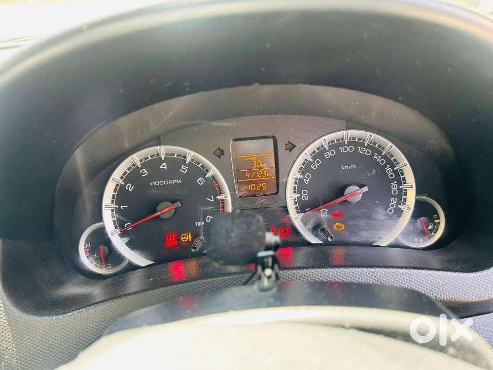 Maruti Suzuki Swift Vxi Deca, 2016, Petrol