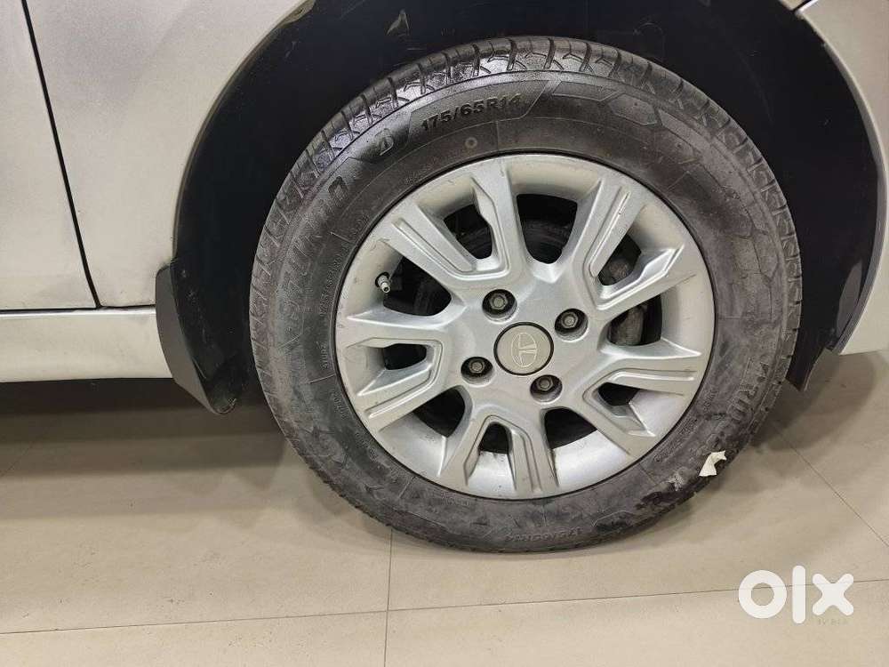 Tata Tiago 1.2 Revotron Xz, 2018, Petrol