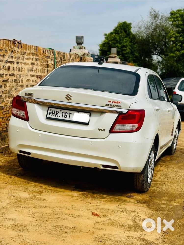 Maruti Suzuki Dzire 2017 Petrol Well Maintained