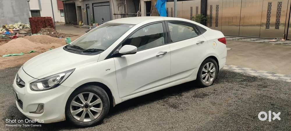 Hyundai Petrol Car 2013