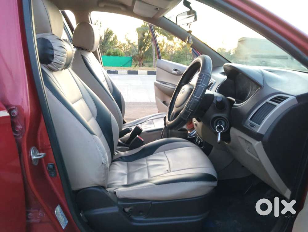 Hyundai I20 Petrol Cvt Magna Executive, 2011, Petrol