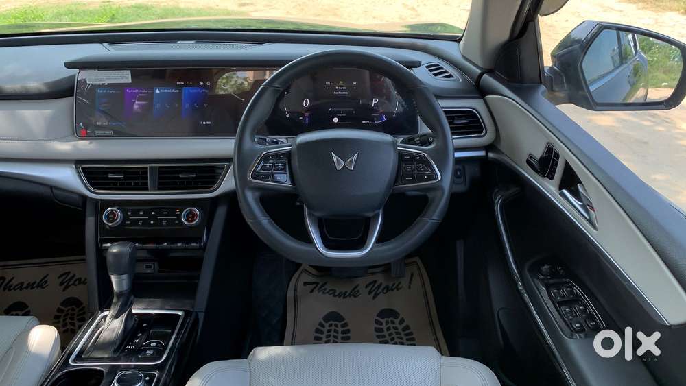 Mahindra Xuv700 2.2 Ax 7 Diesel At Str Awd, 2024, Diesel