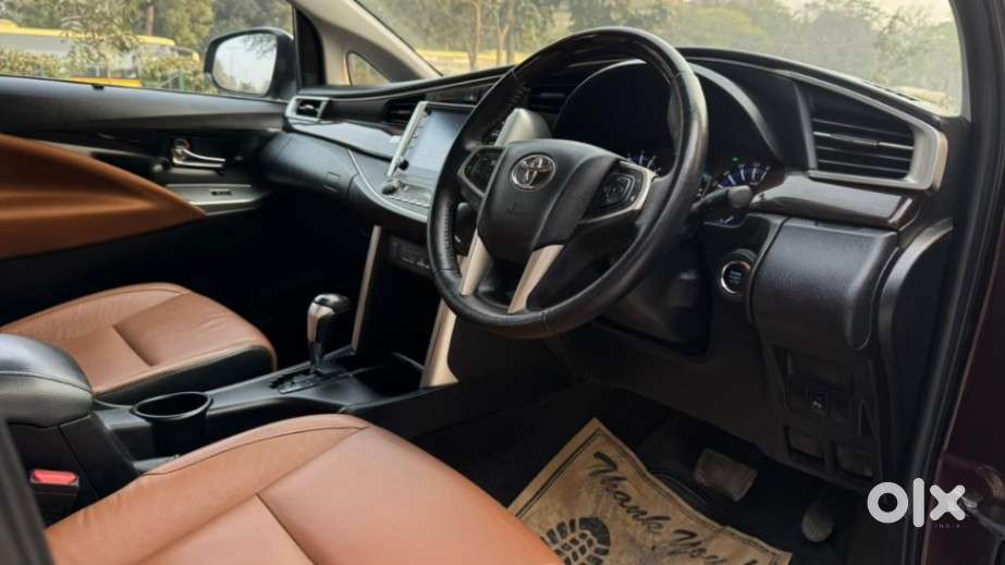 Toyota Innova Crysta