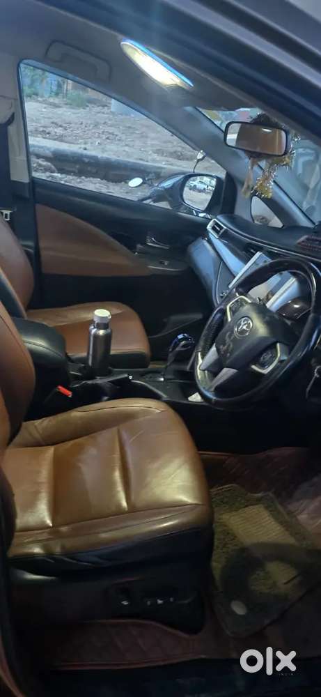 Toyota Innova Crysta 2017 Diesel Automac9️⃣3️⃣4️⃣8️⃣0️⃣4️⃣0️⃣5️⃣2️⃣9️⃣