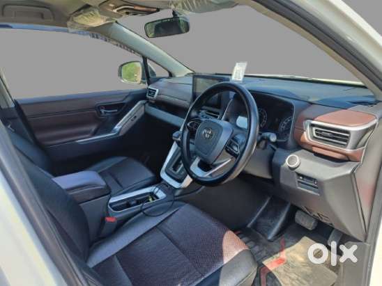 Toyota Innova Hycross 2.0 Gx 7 Str, 2023, Petrol