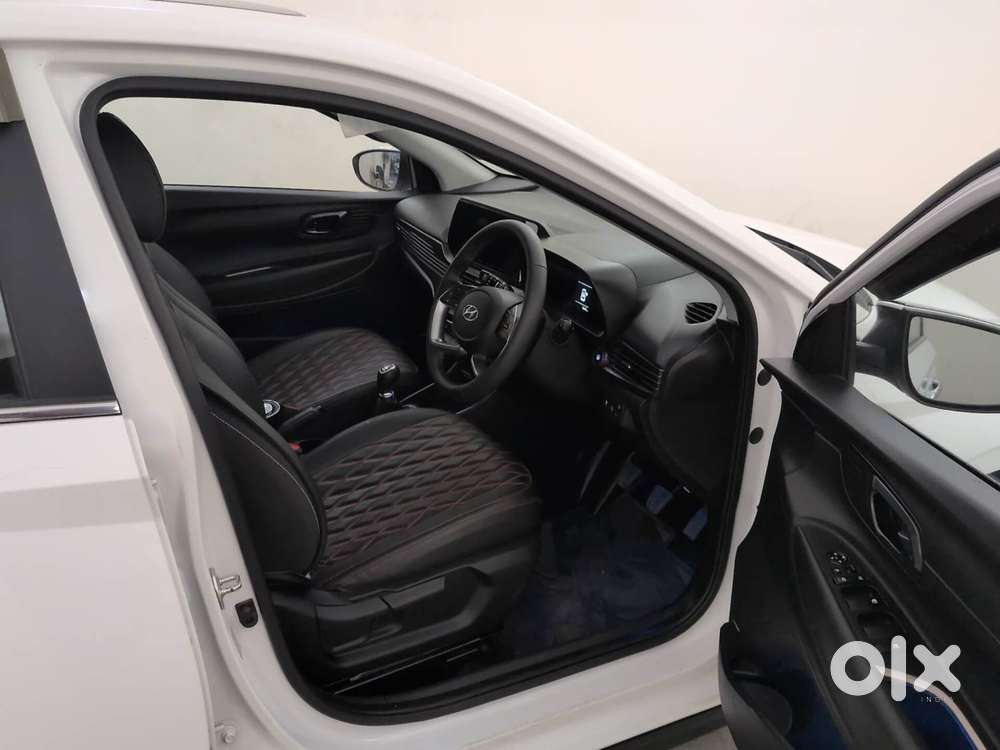Hyundai New I20 1.2 Asta (o) Mt, 2023, Petrol