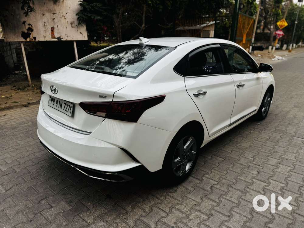Hyundai Verna 1.5 Sx Vtvt Ivt, 2021, Petrol
