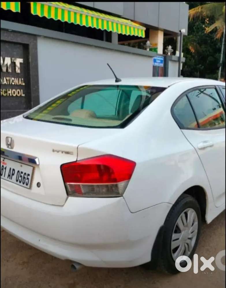 Honda City 2011 Petrol Well Maintained