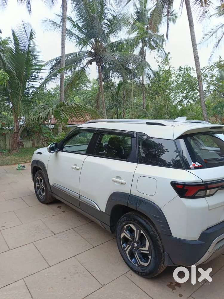 Maruti Suzuki Brezza 2022 Petrol 60000 Km Driven