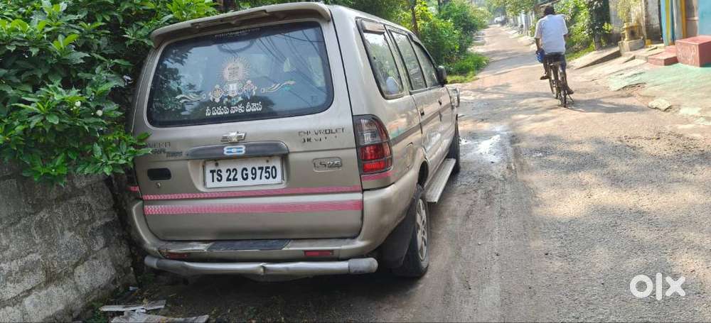 Used Chevrolet Tavera 2011