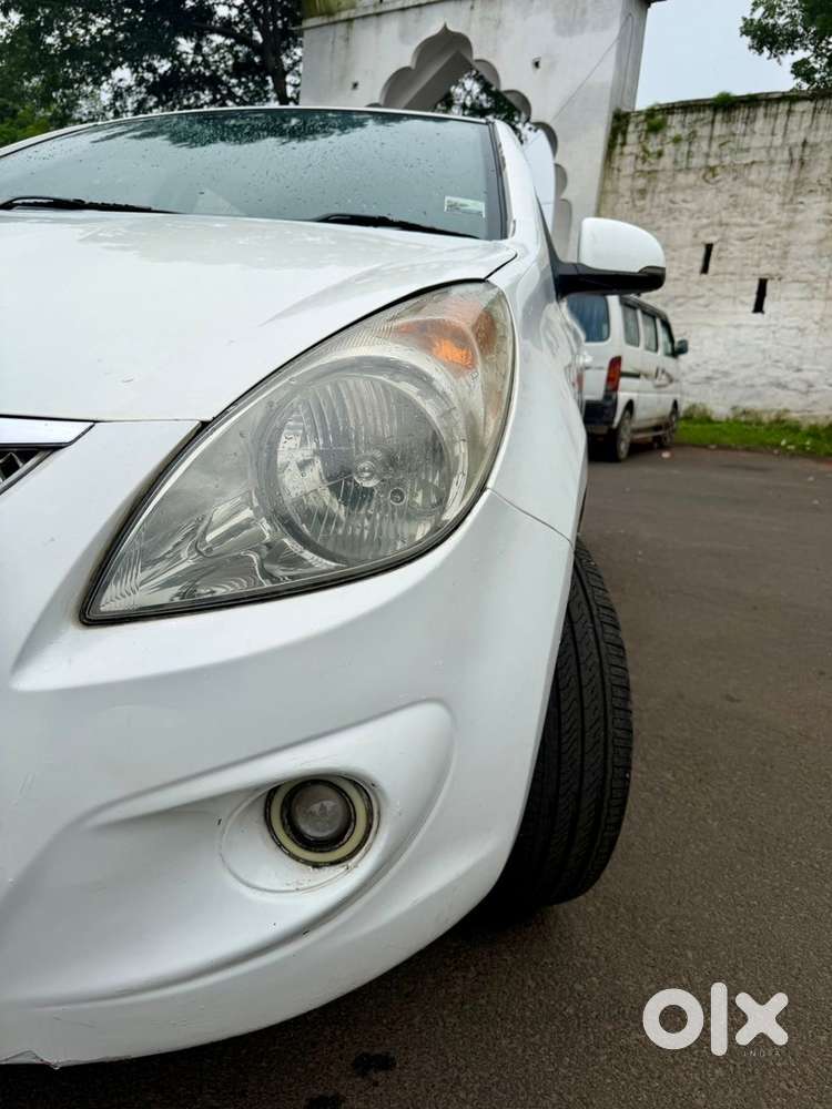 Hyundai I20 2011 Petrol Well Maintained